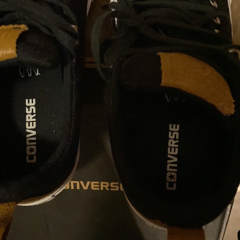 Converse - Picture 9 of 9